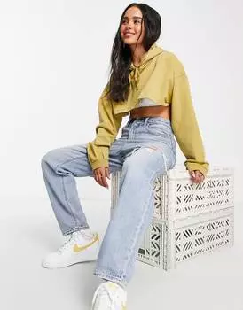Светло-голубые свободные зауженные джинсы Levi's с высокой талией