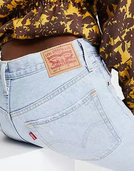 Светлые джинсы скинни Levi's 501