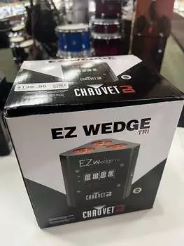 Светодиодный прожектор Chauvet EZWedge Tri RGB Battery-Powered LED Wash Light