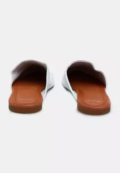 Тапочки Bata, белые