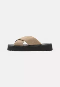 Тапочки Leather Zign, бежевые