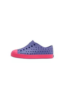 Тапочки Native, цвет pink/lila