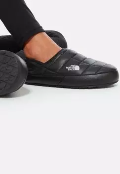 Тапочки The North Face текстильные стеганые, черный