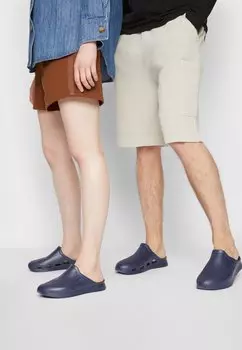 Тапочки TITANIUM UNISEX BOSS, темно-синий