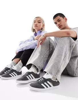 Темно-серые кроссовки adidas Gazelle