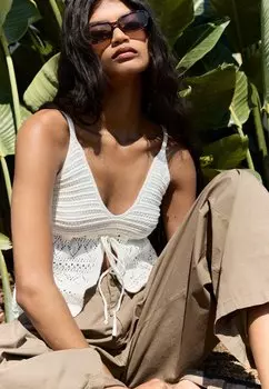 Топ Bershka, бежевый