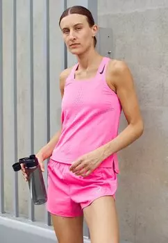 Топ Nike