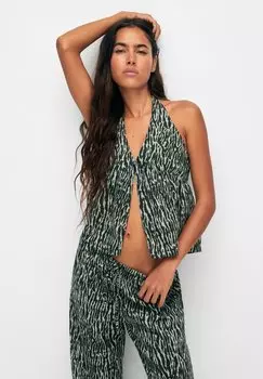 Топ PULL&BEAR
