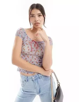 Топ с бантом Miss Selfridge с клубничным принтом