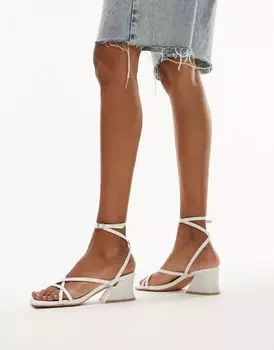 Topshop - Jay - Сандалии на среднем угловатом каблуке с тонкими ремешками цвета ящерицы