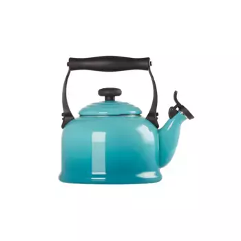 Традиционный чайник Le Creuset, светло-голубой