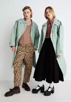Тренчкот SANCHO UNISEX Sister Jane, зеленый