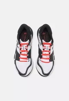 Тренировочная обувь MINIMUS TR V2 New Balance, белый