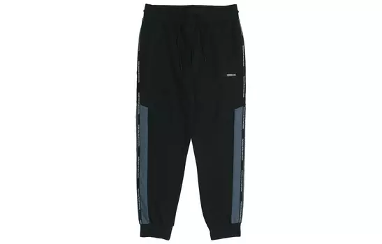 Трикотажные спортивные штаны мужские черные Adidas Neo, черный