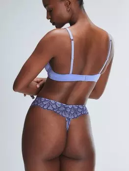 Трусики-стринги Savage X Fenty Savage Not Sorry Lace, цвет Purple Prism/Dark & Stormy Blue