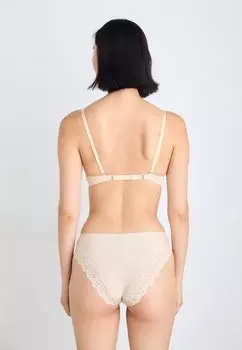 Трусы AMOURETTE TAI Triumph, бежевый