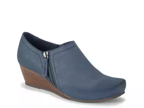 Туфли-лодочки Louise Wedge Baretraps, Navy