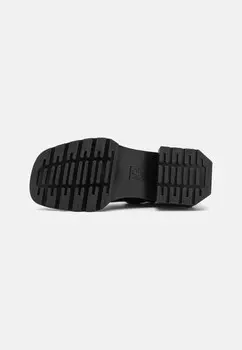 Туфли MAYBOLE Dr. Martens, черный