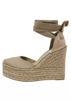 Туфли на платформе PULL&BEAR