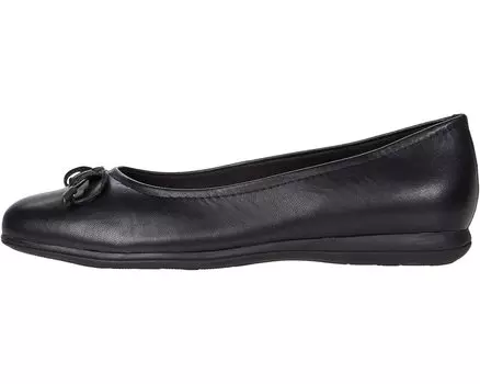 Туфли на плоской подошве Dellis Trotters, кожа