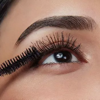 Тушь для ресниц The Falsies Lash Lift Ultra Black Mscara de Pestaas Maybelline New York, Negro