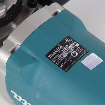 Угловая шлифовальная машина Makita GA7060, 180 мм
