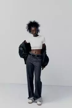 Укороченный топ в ребрую с эффектом faded-эффект ZARA, белый