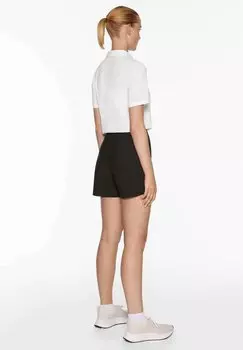Уличные шорты Technical OYSHO, черные