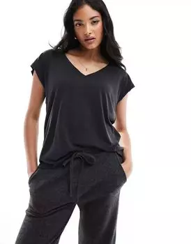 Vero Moda черная футболка с V-образным вырезом