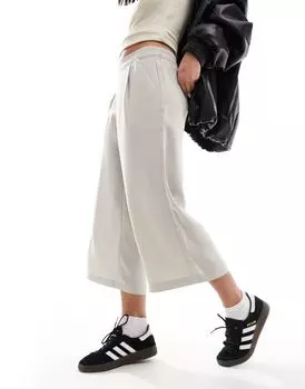 Vero Moda – каменно-бежевые кюлоты