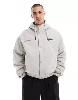 Ветровка серого цвета Bershka