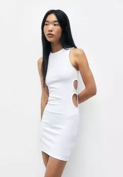 Вязаное платье PULL&BEAR, белый