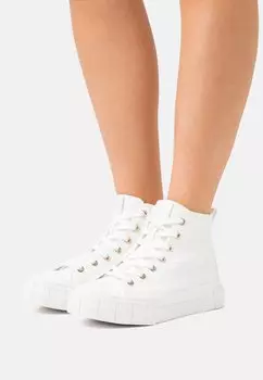 Высокие кроссовки Tamaris