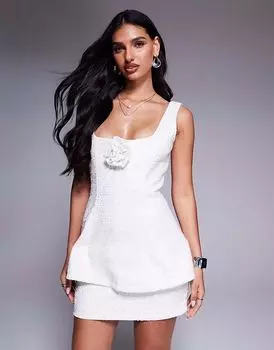 Wanderdoll Sophia платье-мини из букле с пайетками и квадратным вырезом, декорированное корсажем, белого цвета