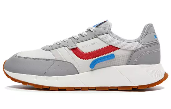 XTEP 70 Lifestyle Shoes Men Low-top Gray