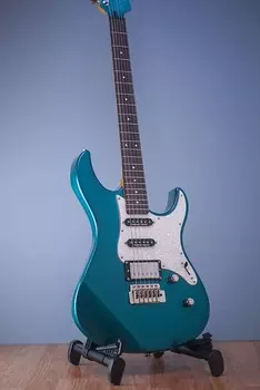 Yamaha PAC612VIIX Pacifica Teal Green Metallic