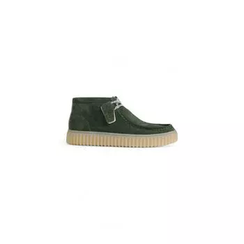 Зеленые замшевые сапоги Clarks