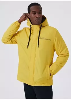 Желтое мужское пальто Lee Cooper