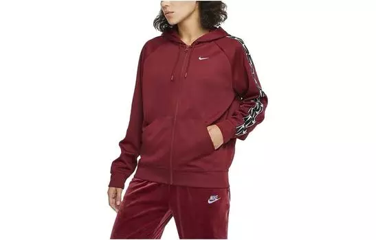 Женская куртка Nike, цвет Red