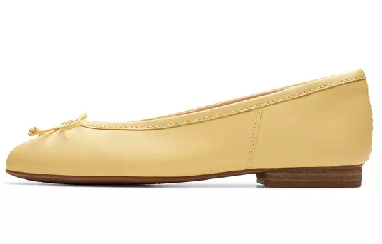 Женская повседневная обувь Желтая женская Clarks