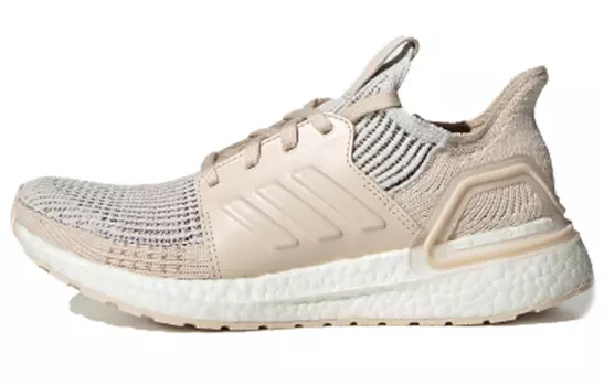 Женские беговые кроссовки Adidas Ultraboost 19