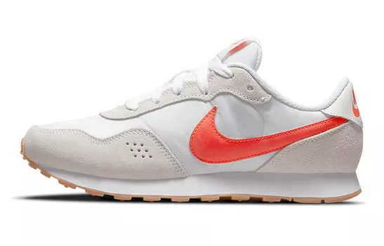 Женские беговые кроссовки Nike MD Valiant