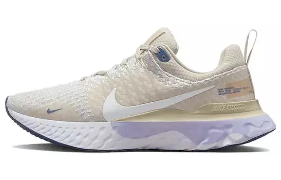 Женские беговые кроссовки Nike React Infinity Run Flyknit 3