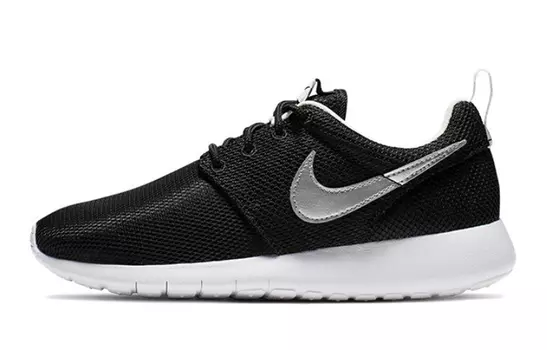 Женские беговые кроссовки Nike Roshe
