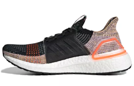Женские кроссовки Adidas Ultraboost 19