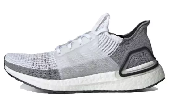 Женские кроссовки Adidas Ultraboost 19