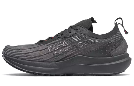 Женские кроссовки New Balance NB FuelCell