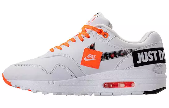Женские кроссовки Nike Air Max 1