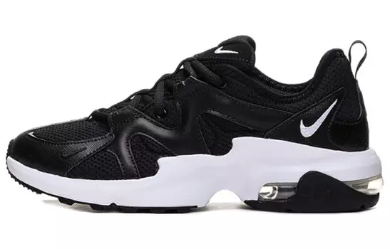 Женские кроссовки Nike Air Max Graviton