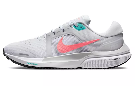 Женские кроссовки Nike Air Zoom Vomero 16